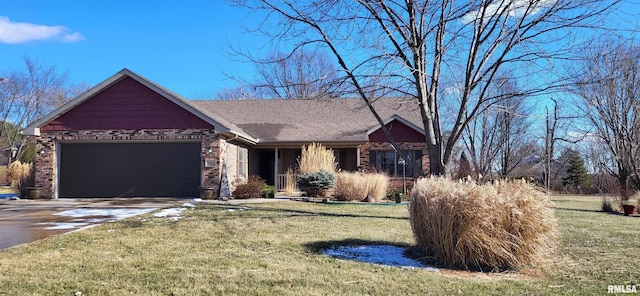 Listing photo 2 for 1701 Prestwick Dr, Galesburg IL 61401