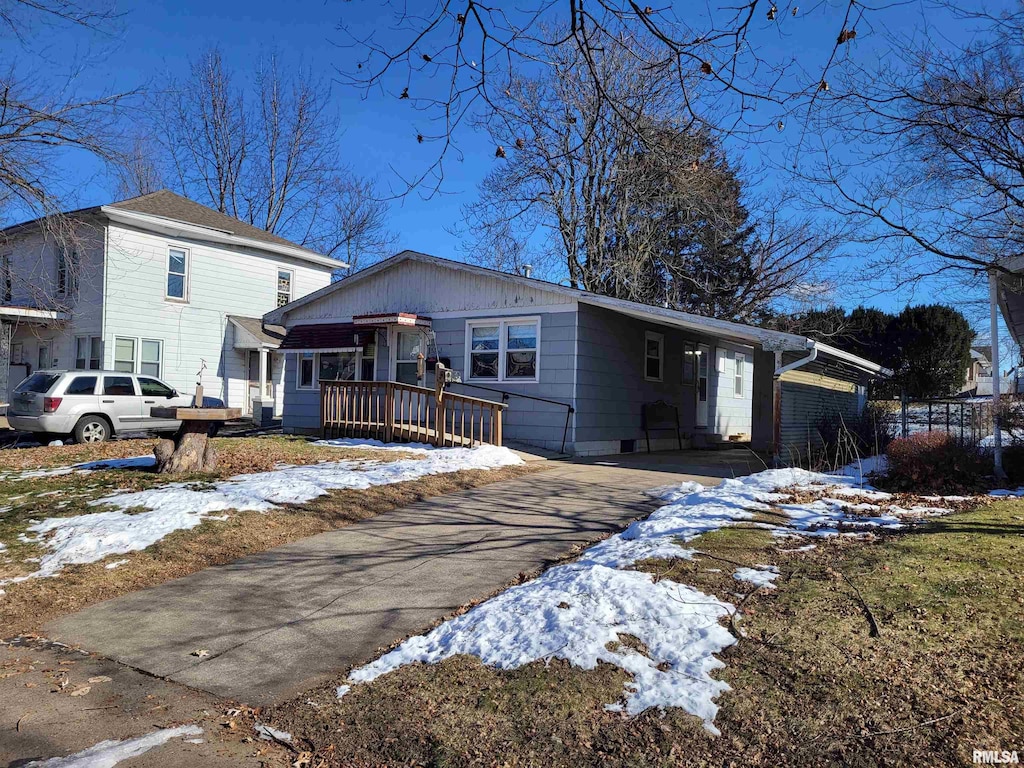 view of front of home