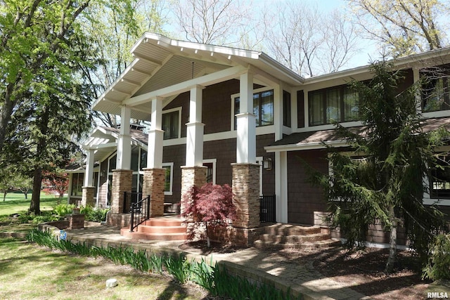 128 N Soangetaha Rd, Galesburg, IL 61401 - back of house featuring a porch
