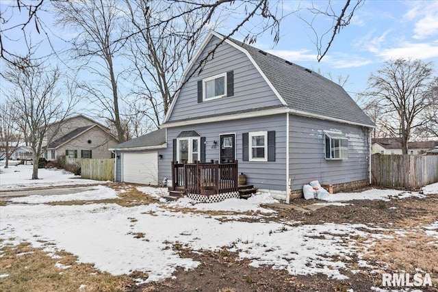 view of front of home featuring a garage