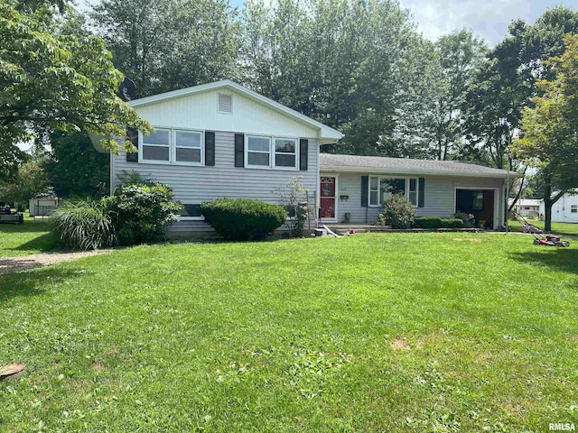 238 E Prairie St, Roodhouse, IL 62082 - photo 4