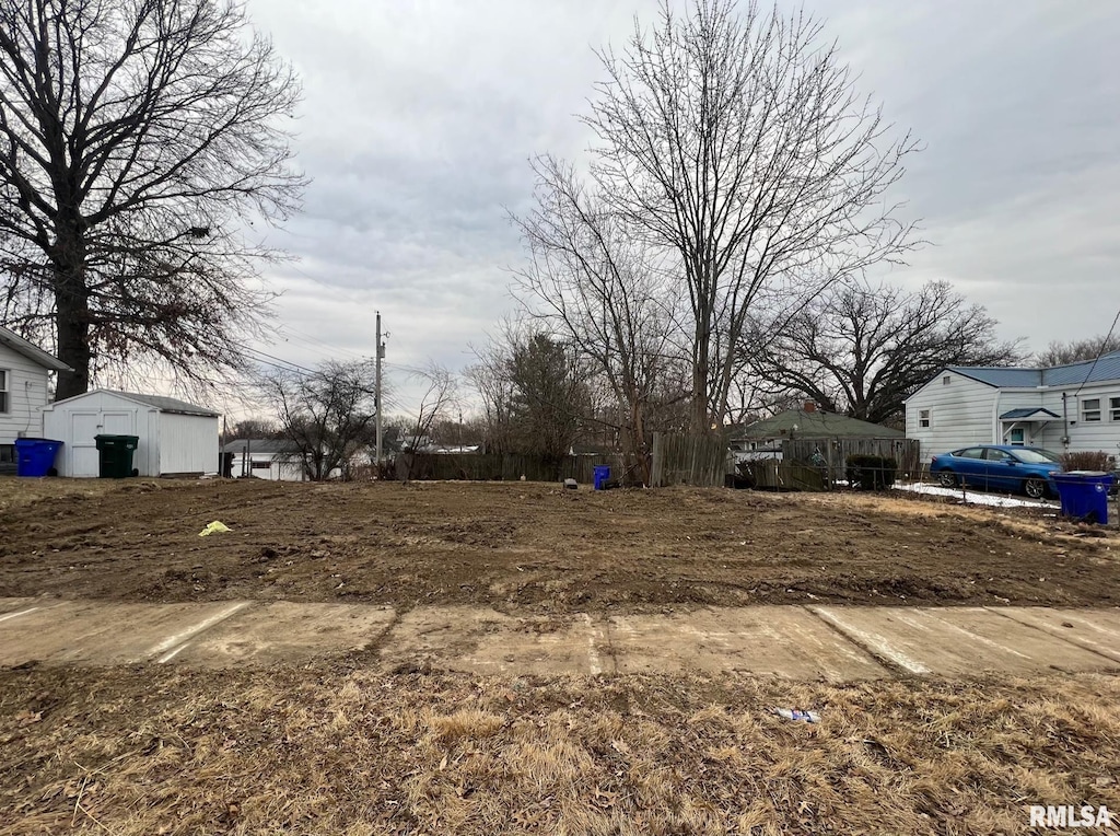 632 S 17th St, Decatur, IL 62521 - photo 1