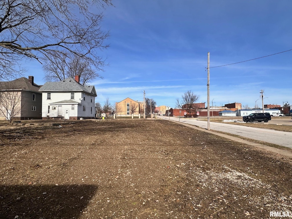 203 W Beecher Ave, Jacksonville, IL 62650