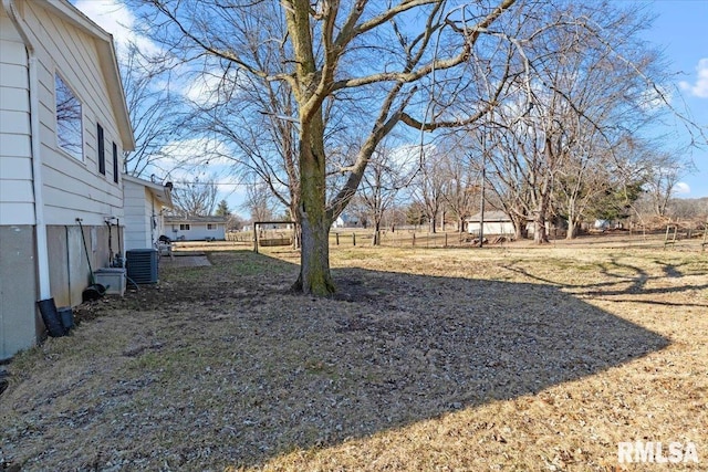 view of yard featuring cooling unit