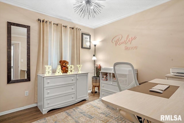 office area featuring a notable chandelier, crown molding, wood-type flooring, and a textured ceiling