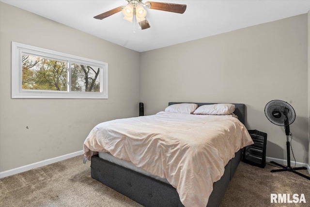 bedroom featuring carpet floors and ceiling fan