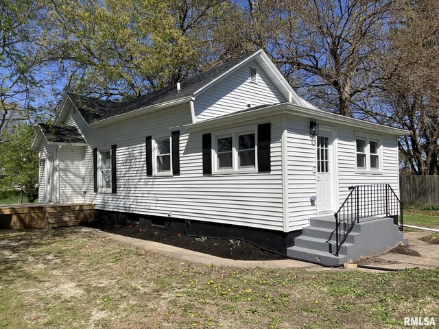 view of property exterior
