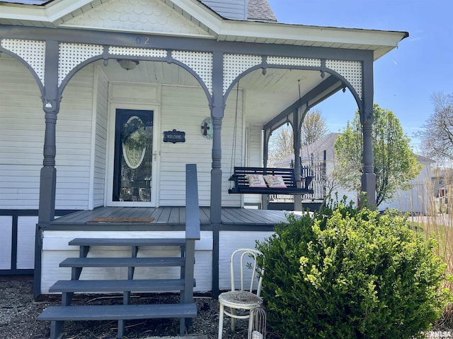 102 W Lorton St, Roodhouse, IL 62082 - view of exterior entry with covered porch