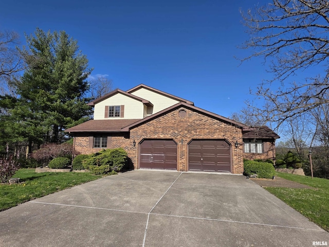 14098 Aspen Dr, Carlinville, IL 62626 - photo 1