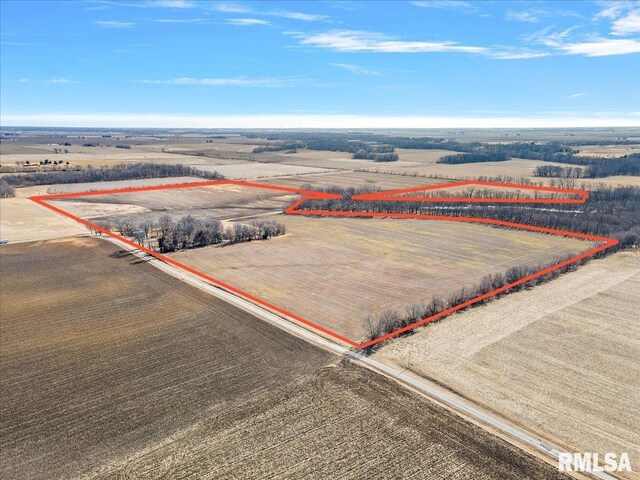 13505 W Long Point Rd, Niantic, IL 62551