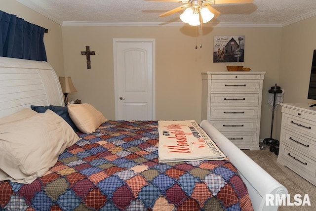 bedroom with a textured ceiling, a ceiling fan, crown molding, and carpet flooring