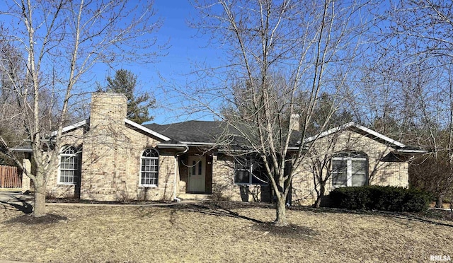 3305 Collingwood Dr, Springfield, IL 62711 - single story home featuring a chimney