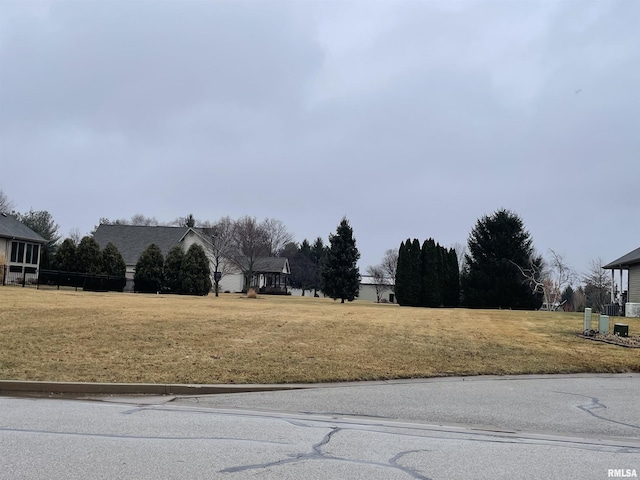 Listing photo 3 for 2508 Centennial Dr, Springfield IL 62711