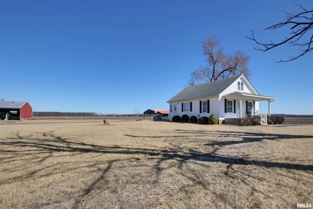 view of front of property featuring a porch