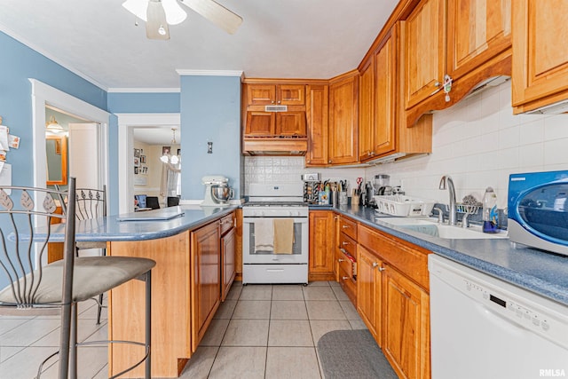 129 Oglesby Ave, Lincoln, IL 62656 - photo 12