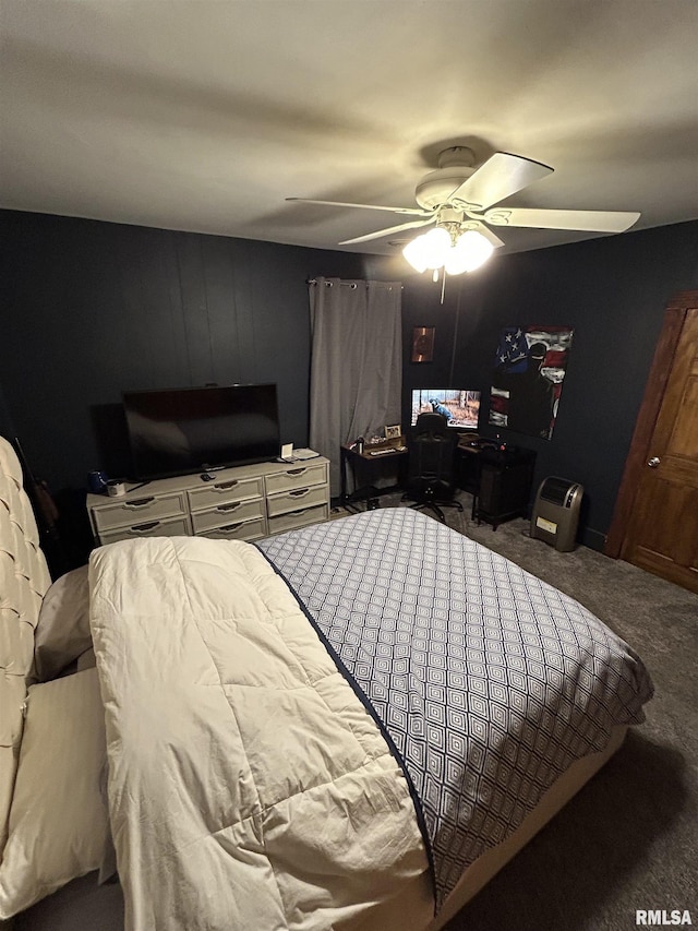 bedroom with carpet floors and a ceiling fan