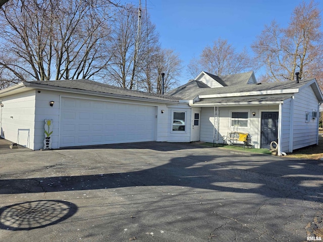 view of front of home with an attached garage