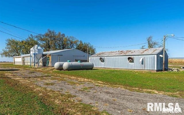 Listing photo 3 for 2322 2000th St, Beason IL 62512