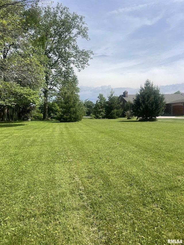 68 Almond Ln, Petersburg, IL 62675 - photo 2
