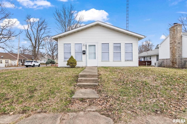 890 W Van Buren St, Auburn, IL 62615 - photo 1
