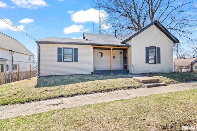 554 W Monroe St, Petersburg, IL 62675 - photo 1