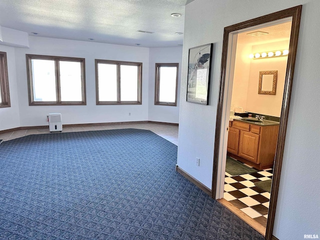 112 Lonergan Ln, Jacksonville, IL 62650 - photo 16