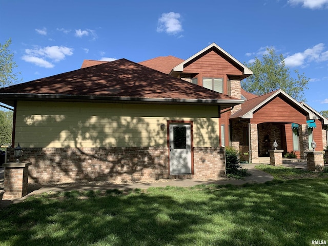 112 Lonergan Ln, Jacksonville, IL 62650 - photo 27