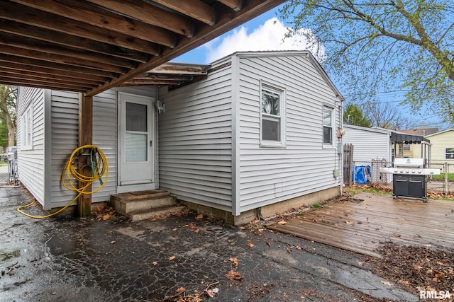2364 E Keys Ave, Springfield, IL 62702 - exterior space featuring a deck