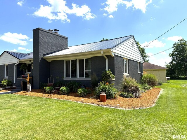 308 Galesburg Rd, Knoxville, IL 61448 - wooden deck with a fire pit, grilling area, and outdoor dining space