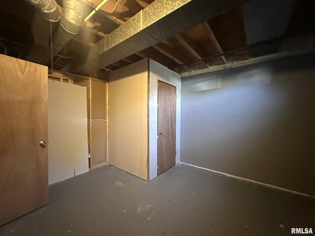 308 Galesburg Rd, Knoxville, IL 61448 - view of utilities