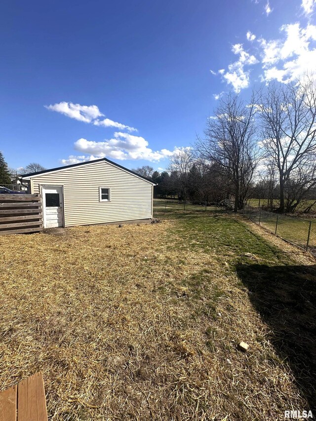 308 Galesburg Rd, Knoxville, IL 61448 - detailed view of wood finished floors