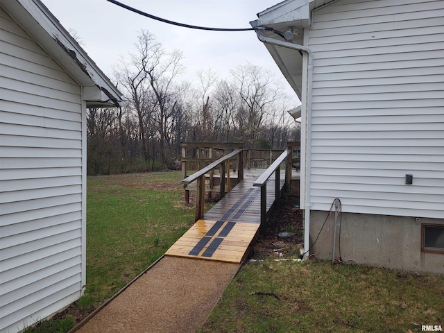 9625 Rock Quarry Rd, Quincy, IL 62305 - view of yard with a wooden deck