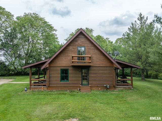 602 SE 13th St, Aledo, IL 61231 - cabin featuring log exterior and a front lawn