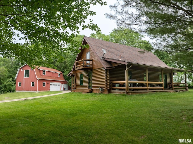 602 SE 13th St, Aledo, IL 61231 - log home with an outbuilding, log exterior, a front lawn, and roof with shingles