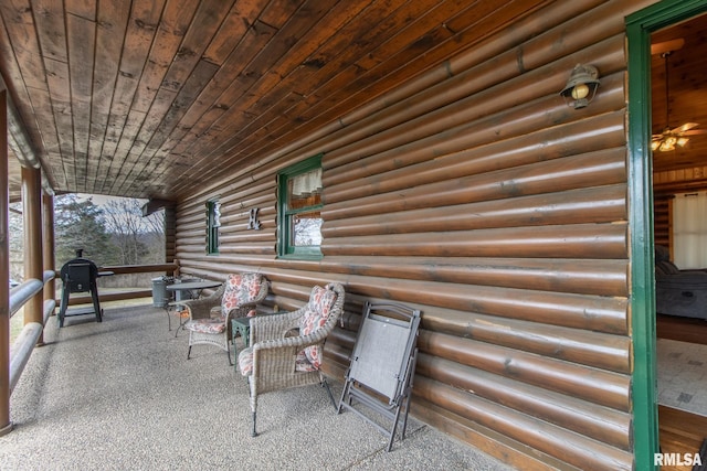 view of patio / terrace featuring covered porch