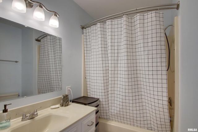 214 N Ohio St, Camp Point, IL 62320 - bathroom with shower / tub combo with curtain, toilet, and vanity