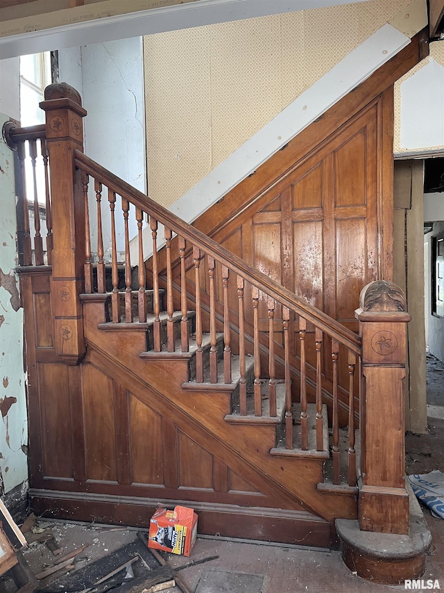 1108 S 2nd St, Springfield, IL 62704 - view of stairs