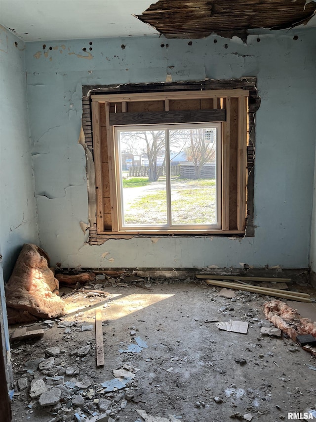 1108 S 2nd St, Springfield, IL 62704 - view of empty room