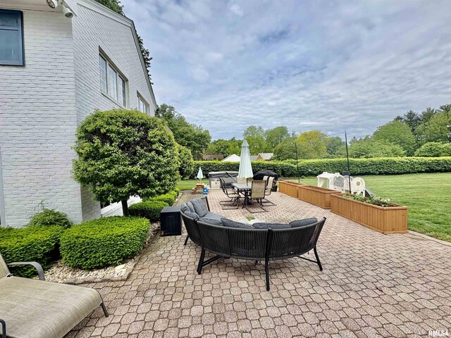 345 Park Lane Dr, Galesburg, IL 61401 - photo 39