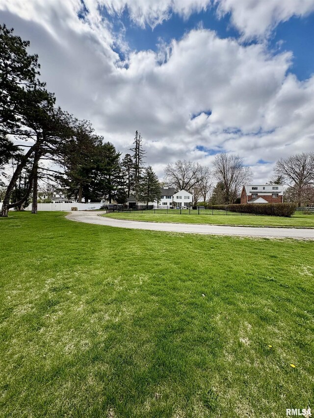 345 Park Lane Dr, Galesburg, IL 61401 - photo 51