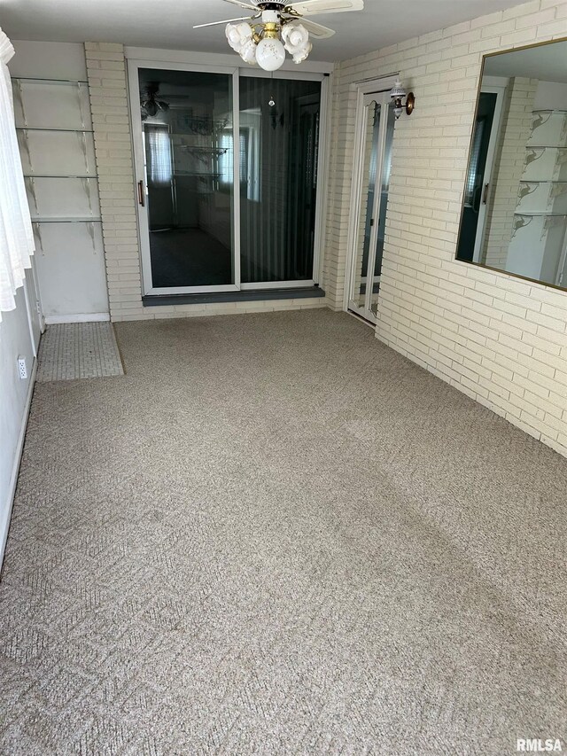 306 E Poplar St, Taylorville, IL 62568 - photo 8