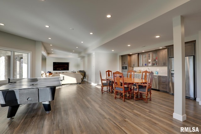 2300 Greenspointe Cir, Quincy, IL 62301 - recreation room featuring recessed lighting and dark wood-style floors