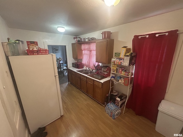 517 W Ash St, Springfield, IL 62704 - photo 2