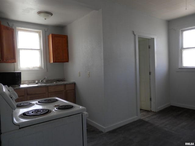 772 Monmouth Blvd, Galesburg, IL 61401 - photo 6