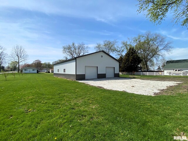 detached garage with fence