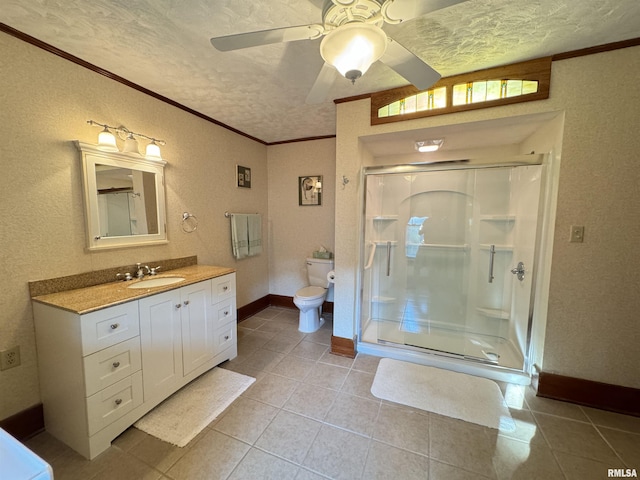 323 E Cortland St, Avon, IL 61415 - full bathroom featuring toilet, a ceiling fan, tile patterned floors, and crown molding