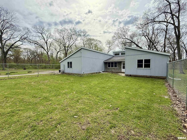 568 Knox Highway 26, Galesburg, IL 61401 - photo 38