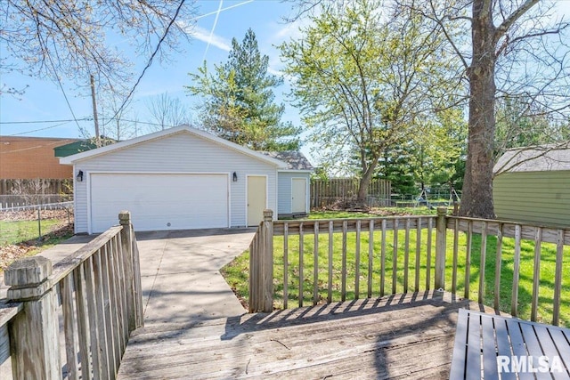 detached garage with fence