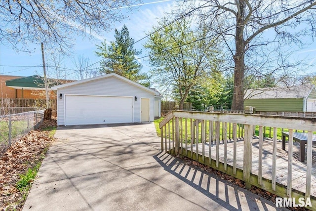 detached garage with fence