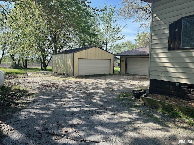 888 E Erie St, Palmer, IL 62568 - photo 2